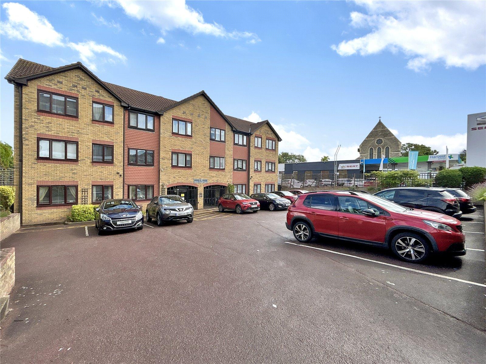 2 bedroom property for sale in Sidcup | Robinson Jackson