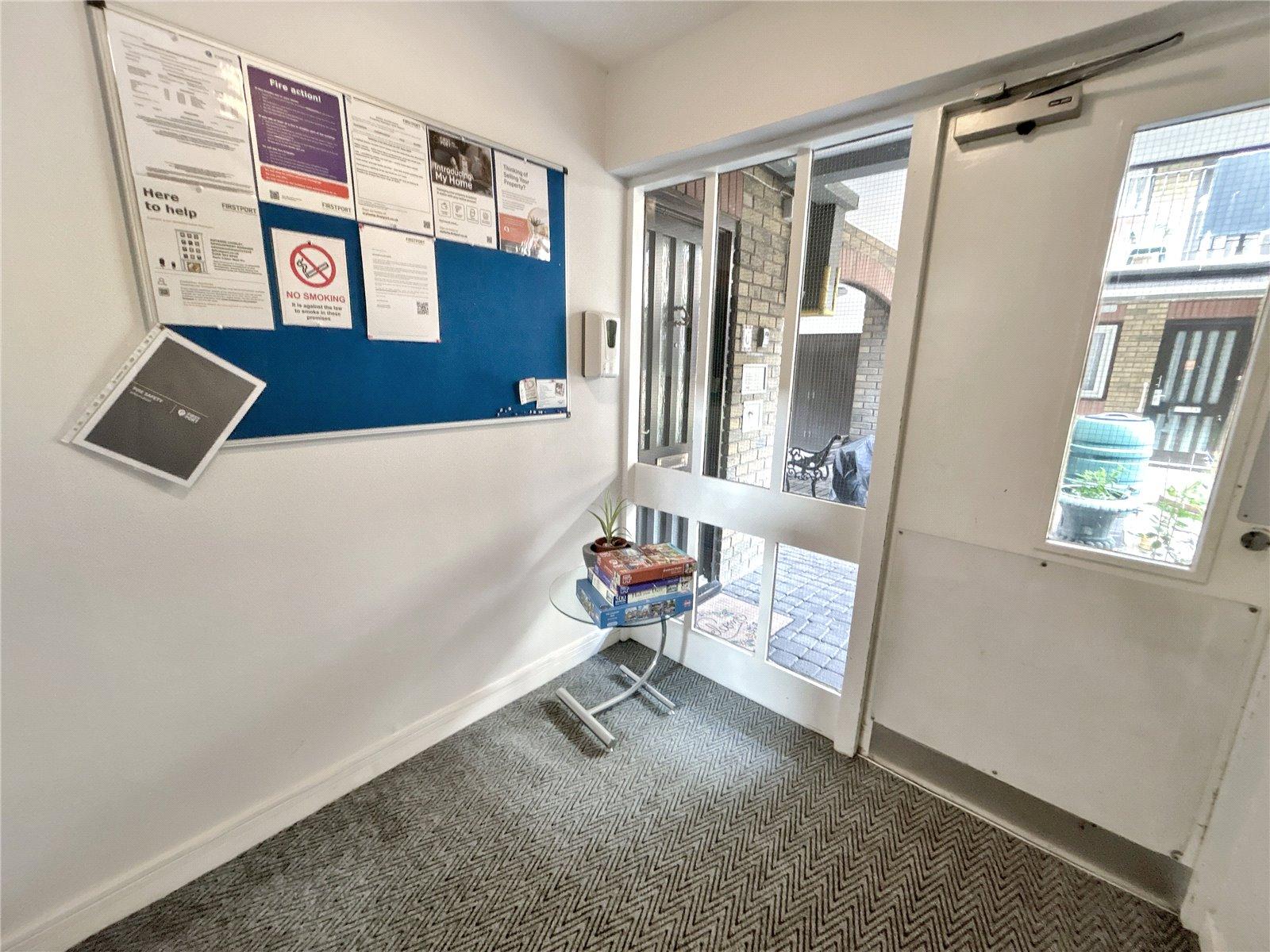 2 bedroom property for sale in Sidcup | Robinson Jackson