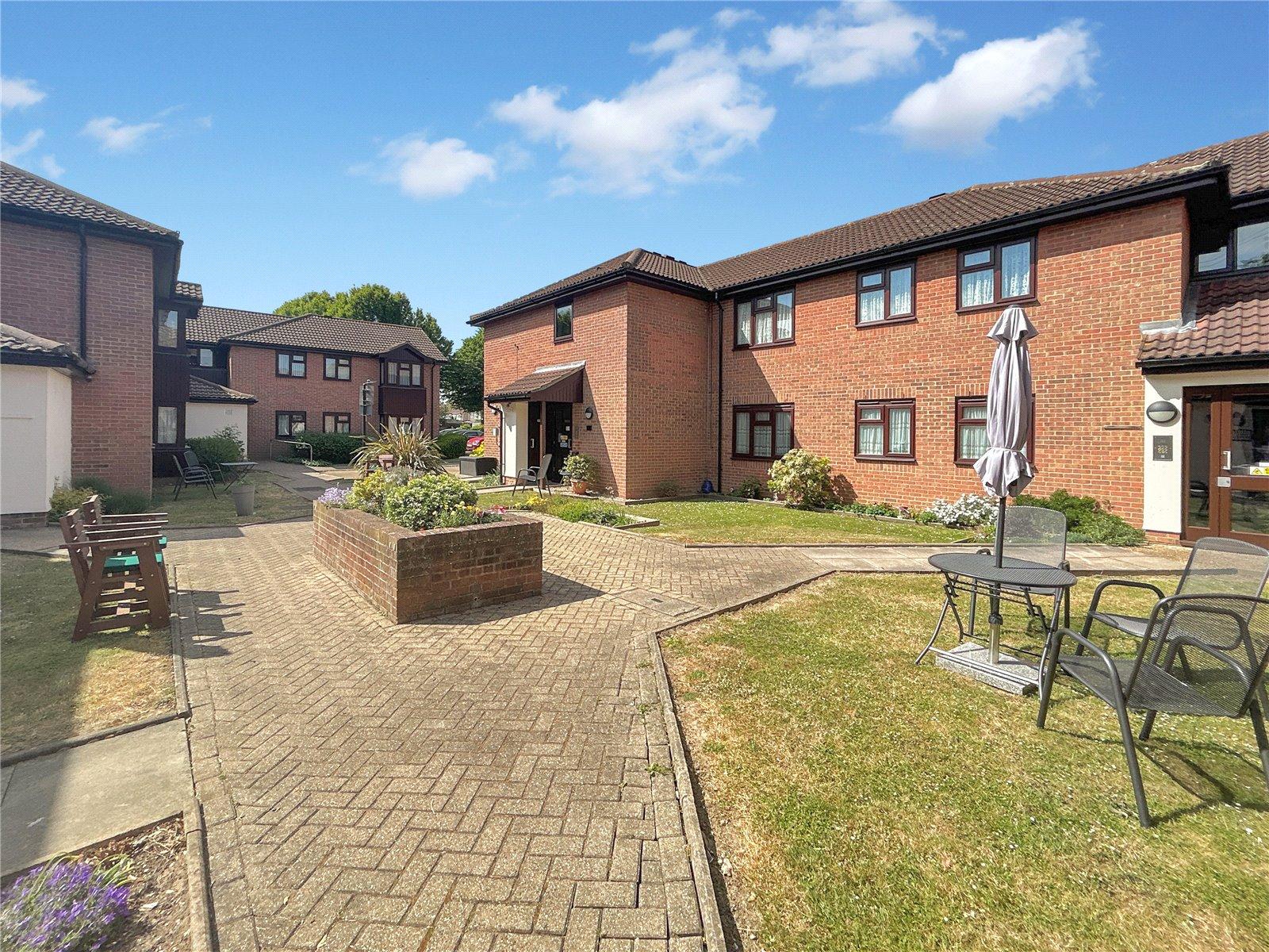 2 bedroom property for sale in Sidcup | Robinson Jackson