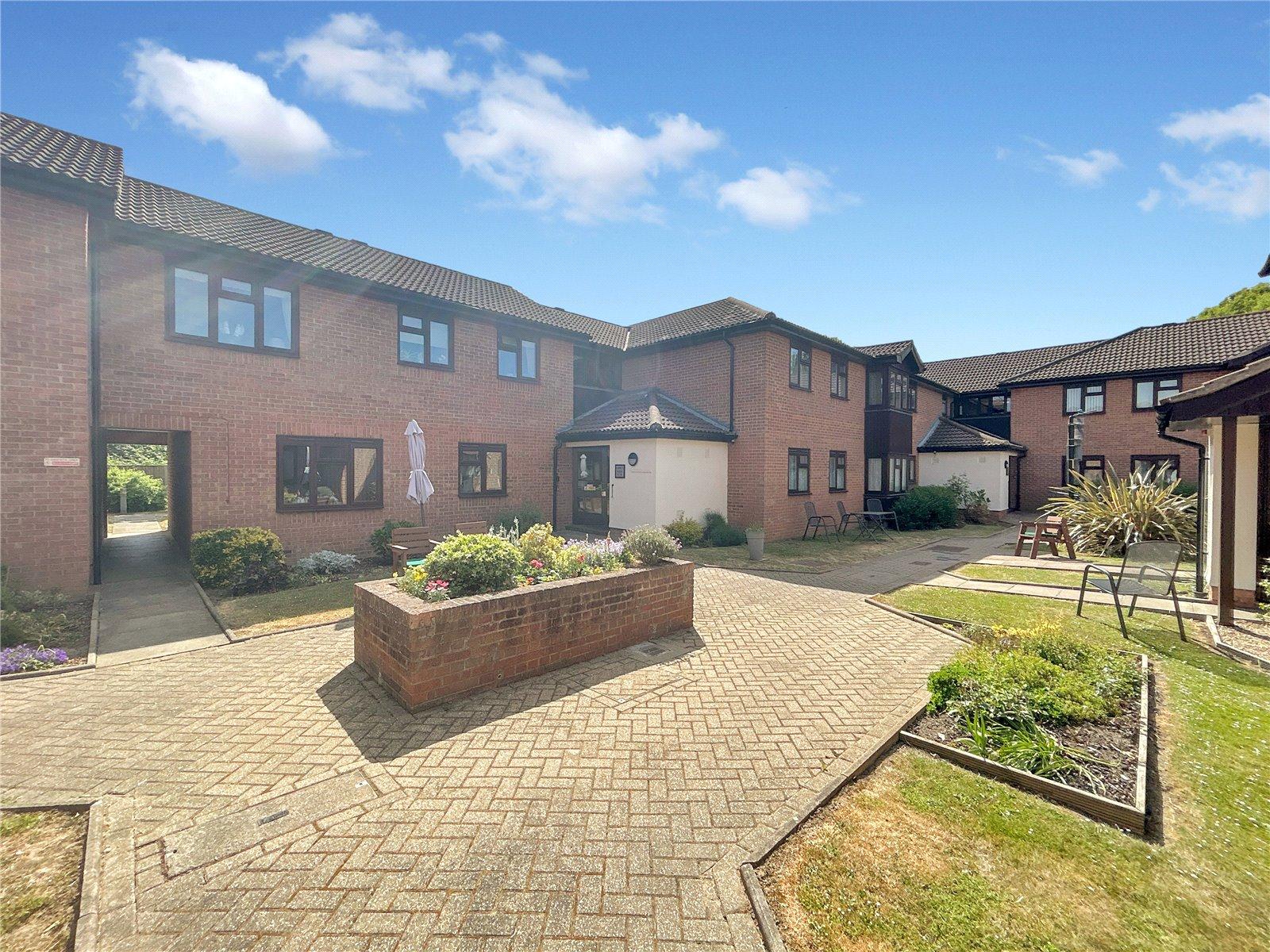 2 bedroom property for sale in Sidcup | Robinson Jackson