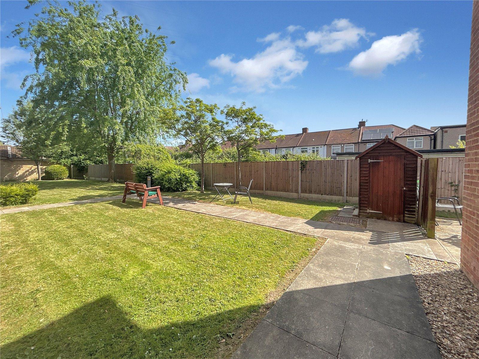 2 bedroom property for sale in Sidcup | Robinson Jackson