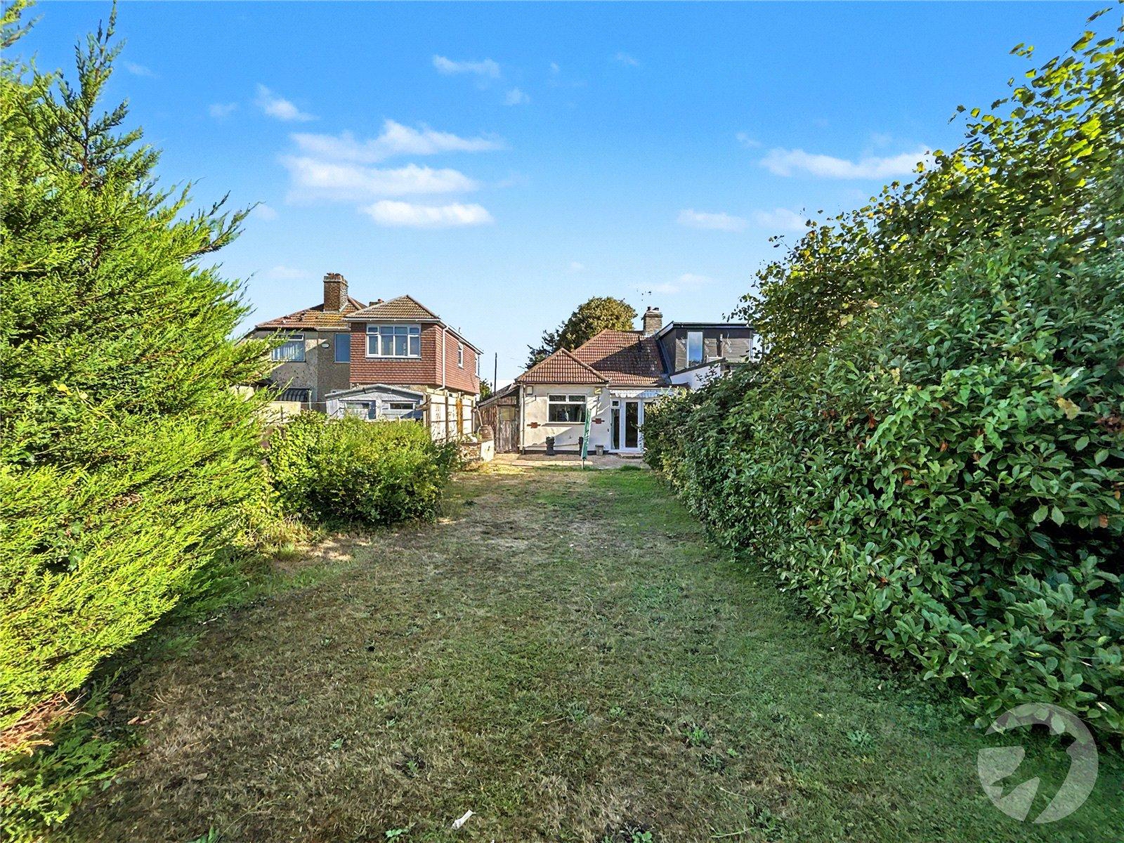 2 bedroom bungalow for sale in Sidcup | Robinson Jackson