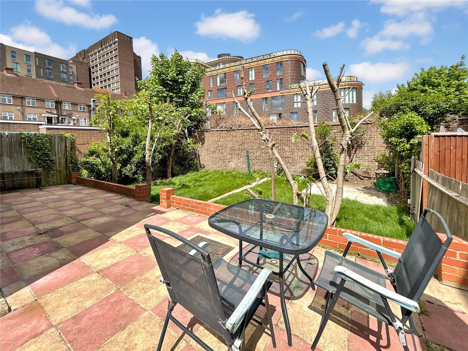 4 bedroom house for sale in Sidcup | Robinson Jackson