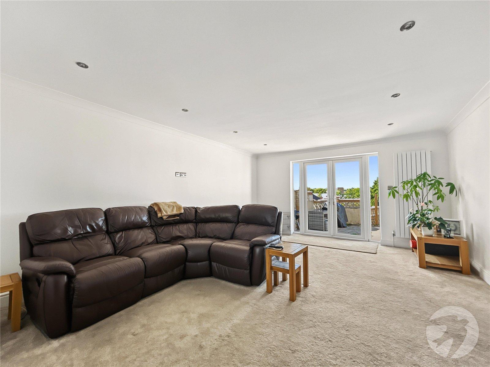 4 bedroom house for sale in Sidcup | Robinson Jackson