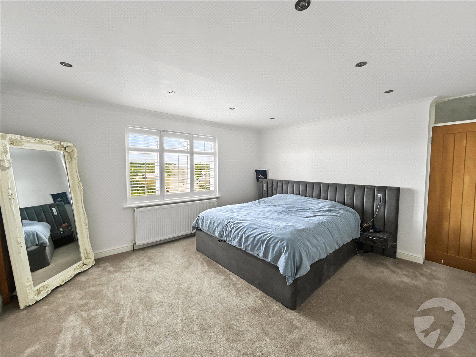 4 bedroom house for sale in Sidcup | Robinson Jackson