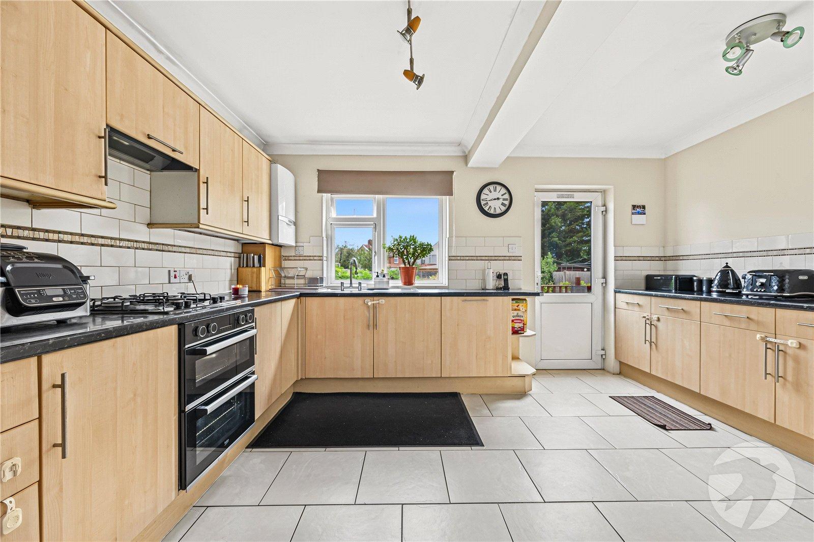 4 bedroom house for sale in Sidcup | Robinson Jackson