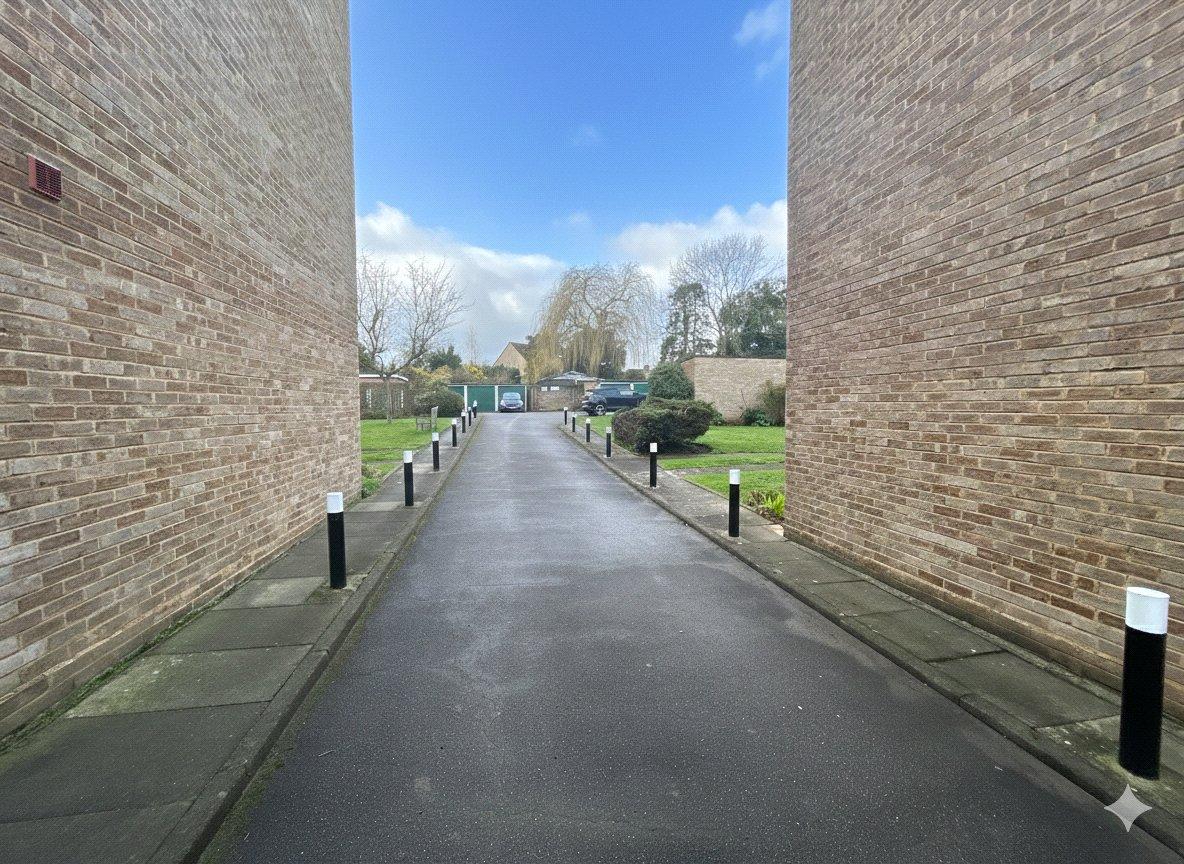 2 bedroom property for sale in Sidcup | Robinson Jackson
