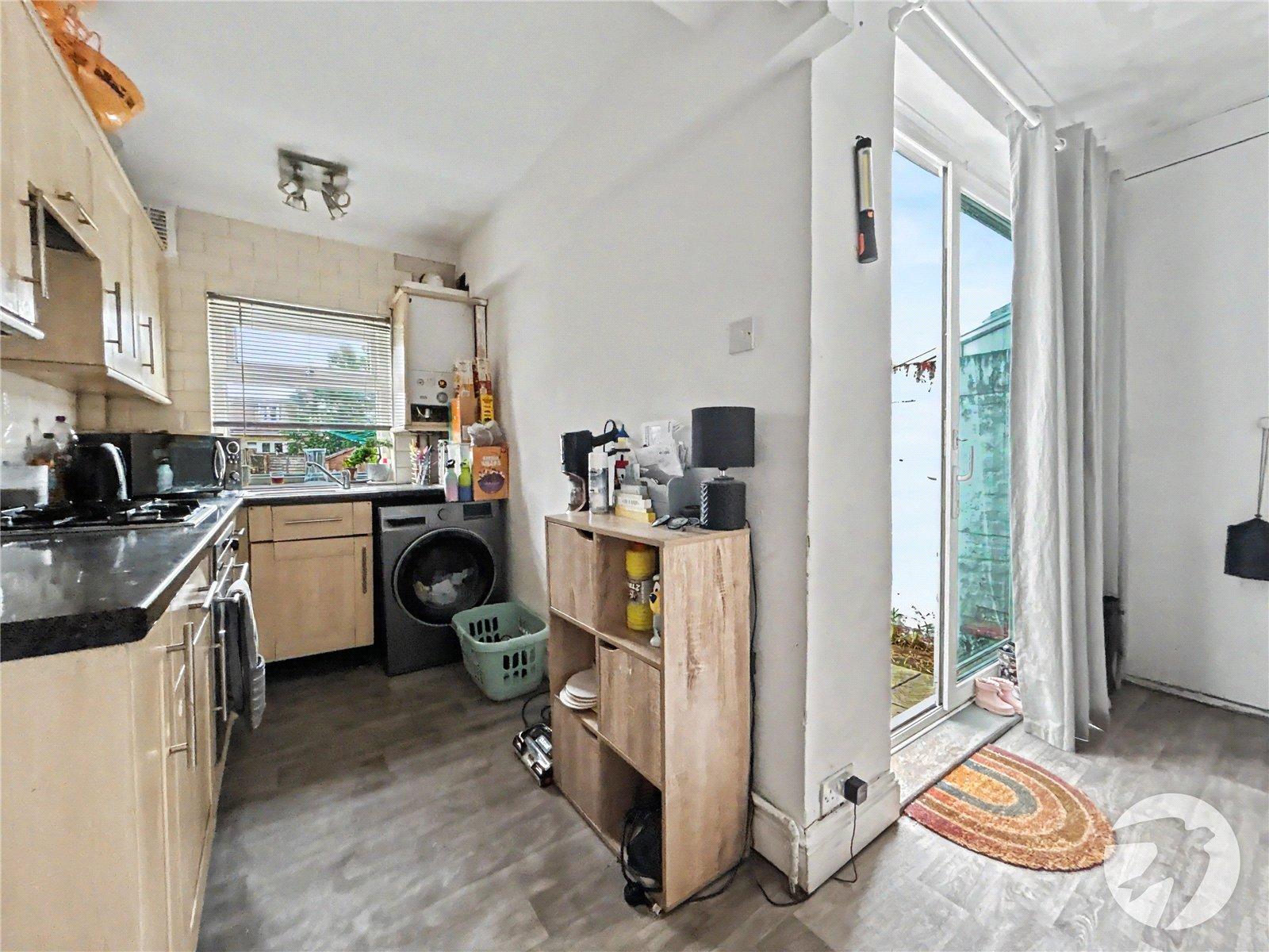 2 bedroom house for sale in South Welling | Robinson Jackson