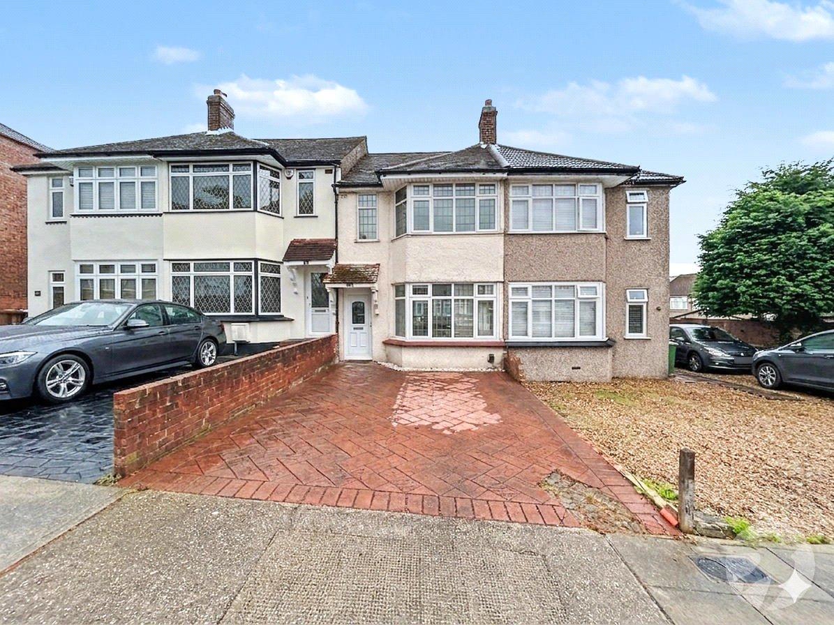 2 bedroom house for sale in South Welling | Robinson Jackson