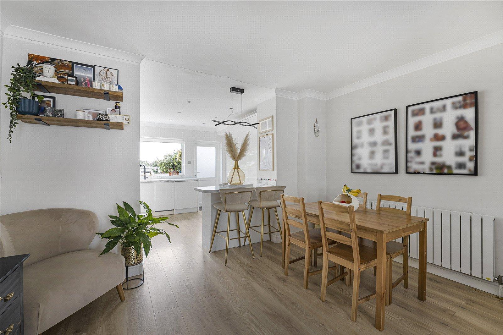 2 bedroom house for sale in Sidcup | Robinson Jackson