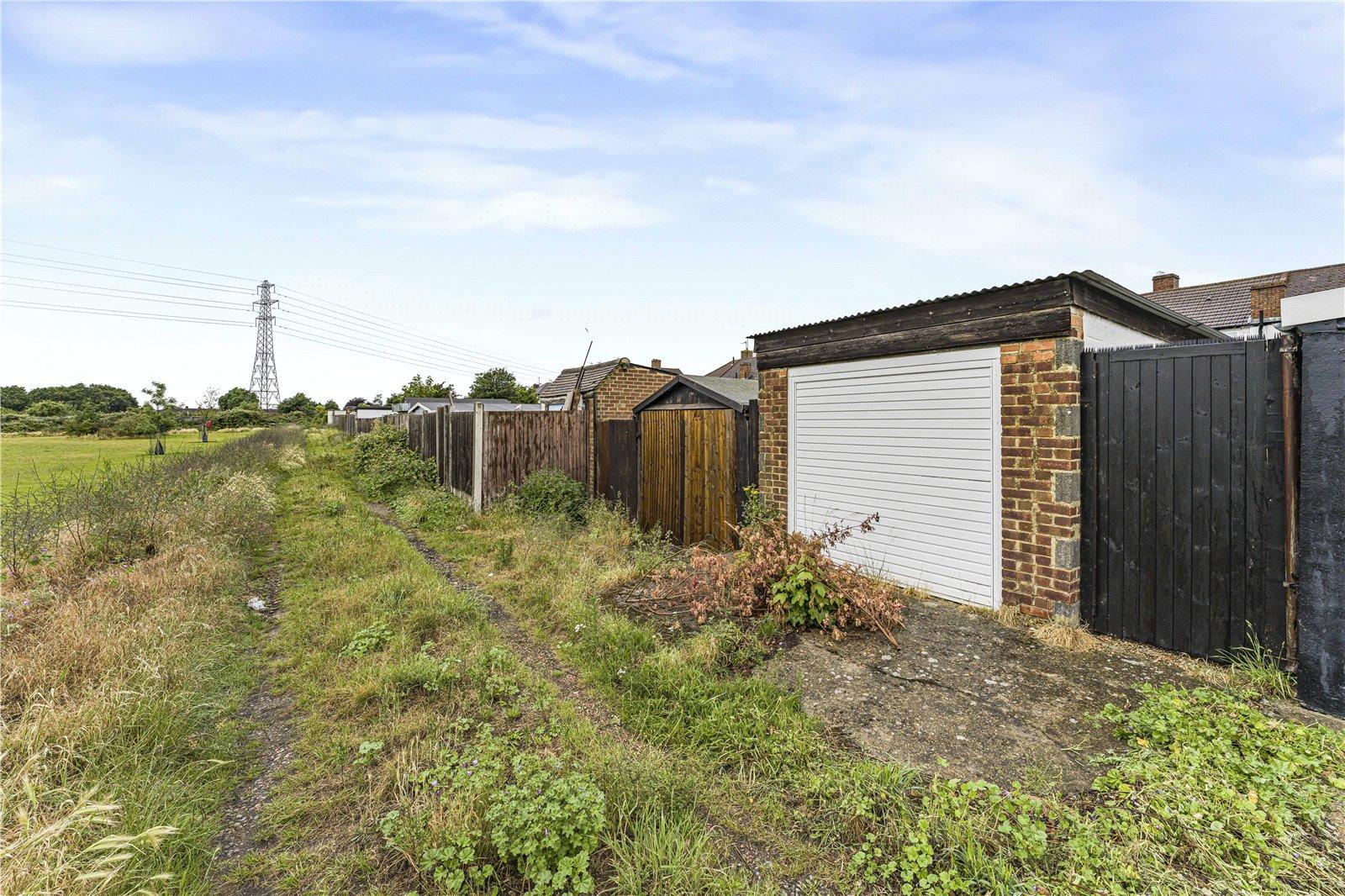 2 bedroom house for sale in Sidcup | Robinson Jackson