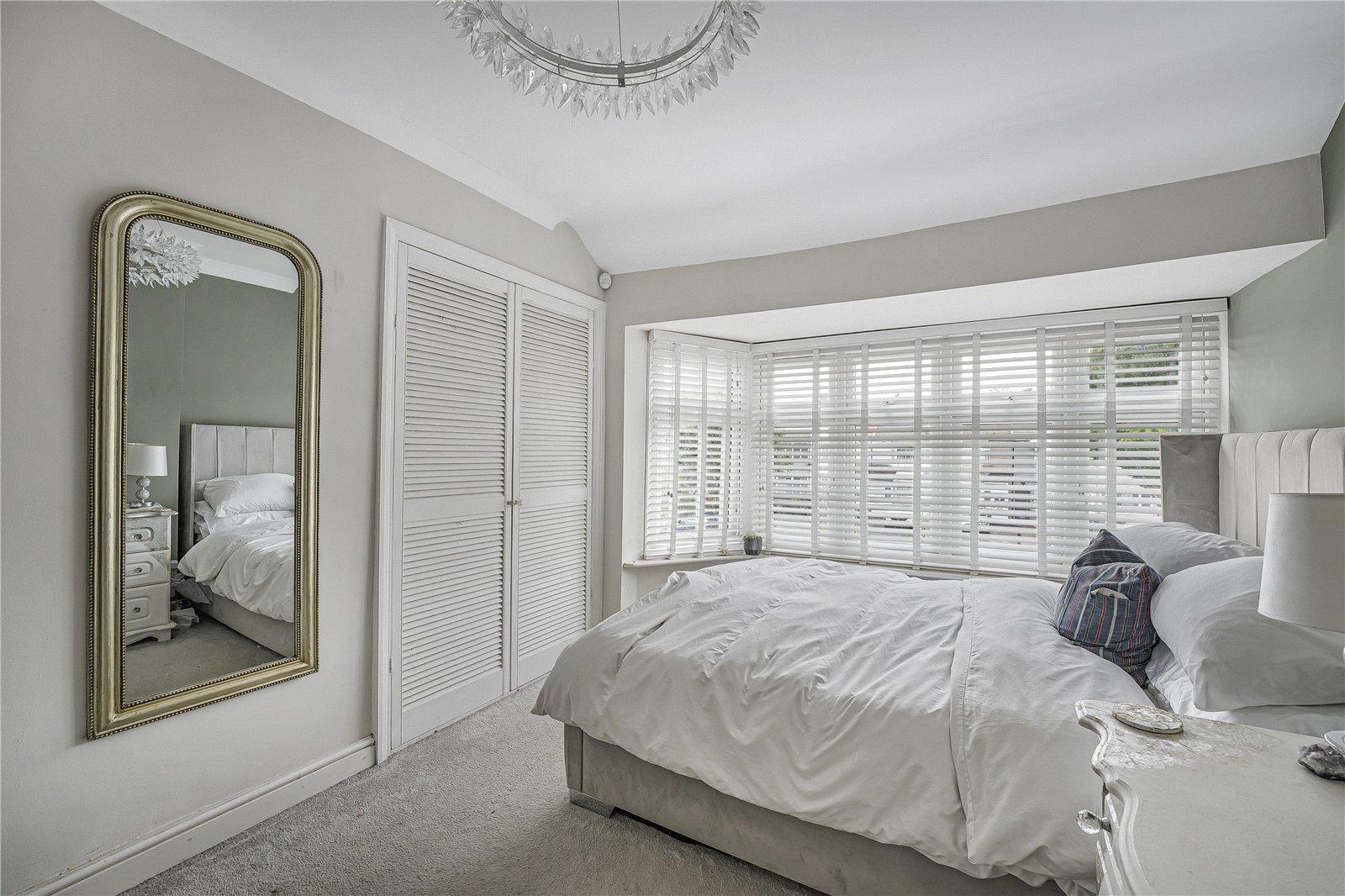 2 bedroom house for sale in Sidcup | Robinson Jackson
