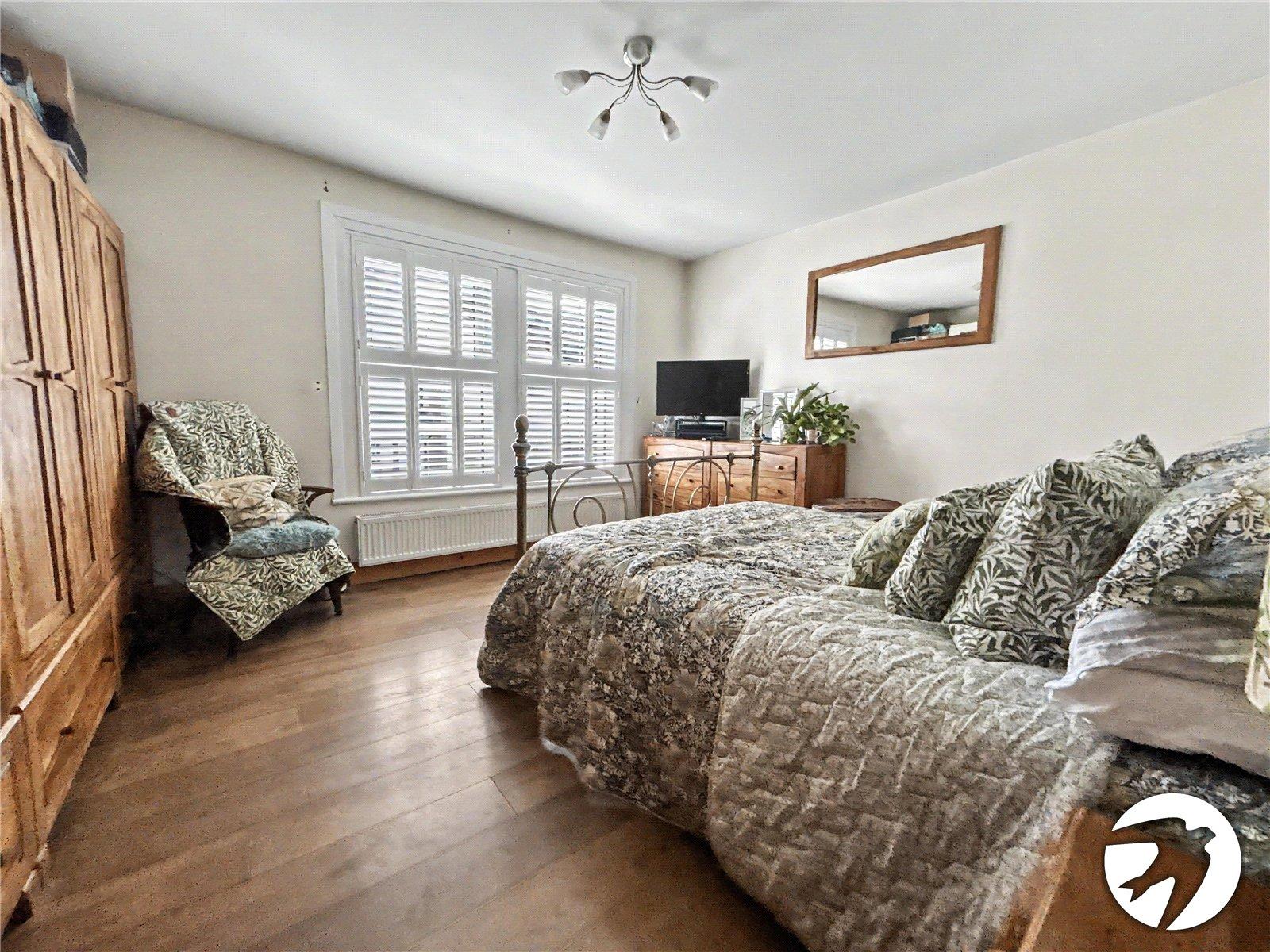 4 bedroom house for sale in Sidcup | Robinson Jackson