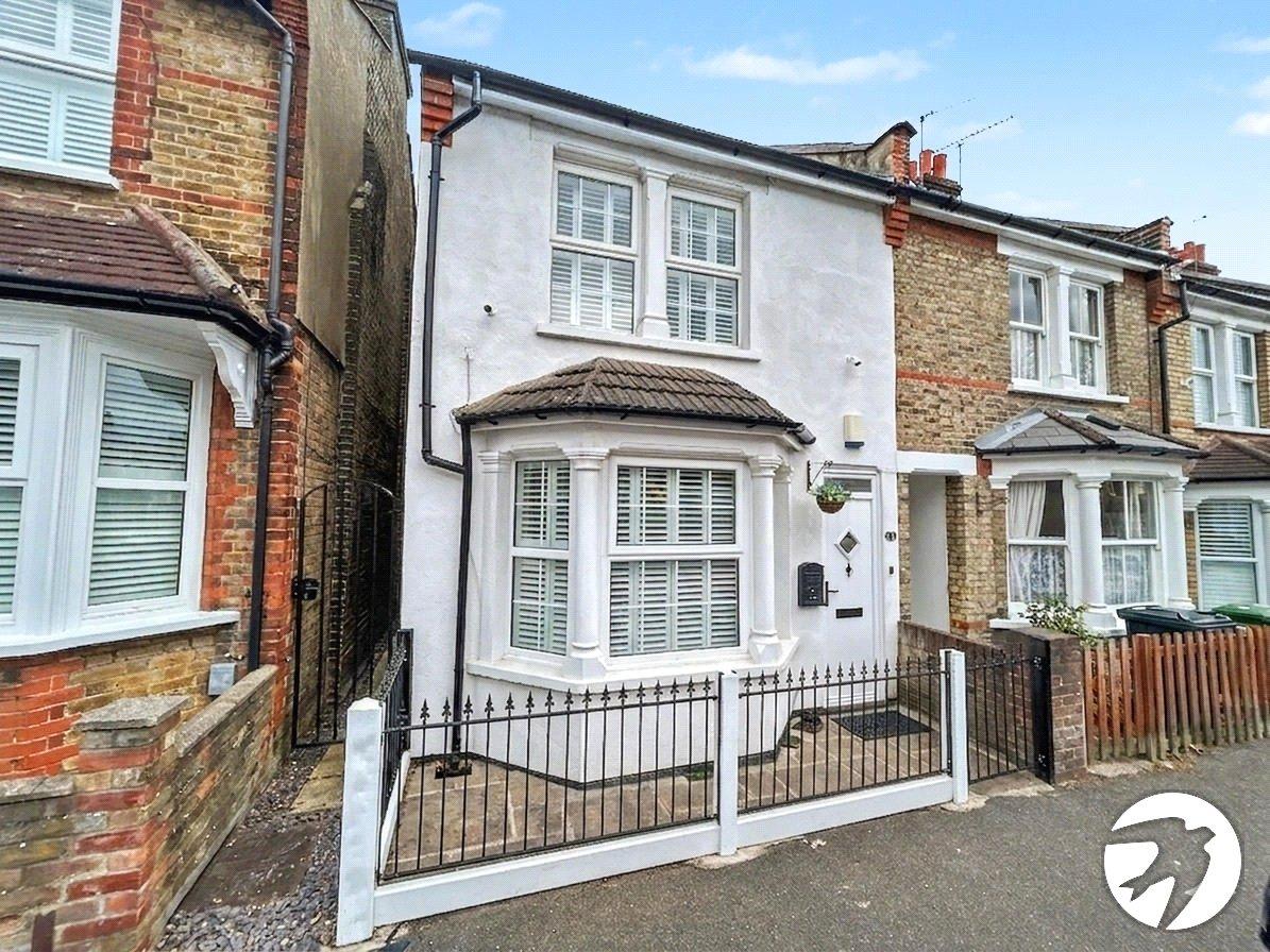 4 bedroom house for sale in Sidcup | Robinson Jackson