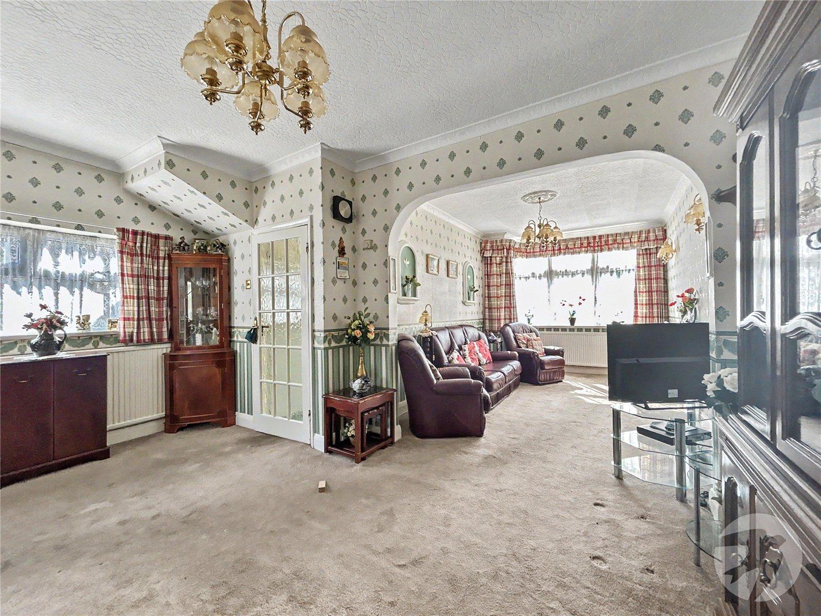 3 bedroom house for sale in Sidcup | Robinson Jackson