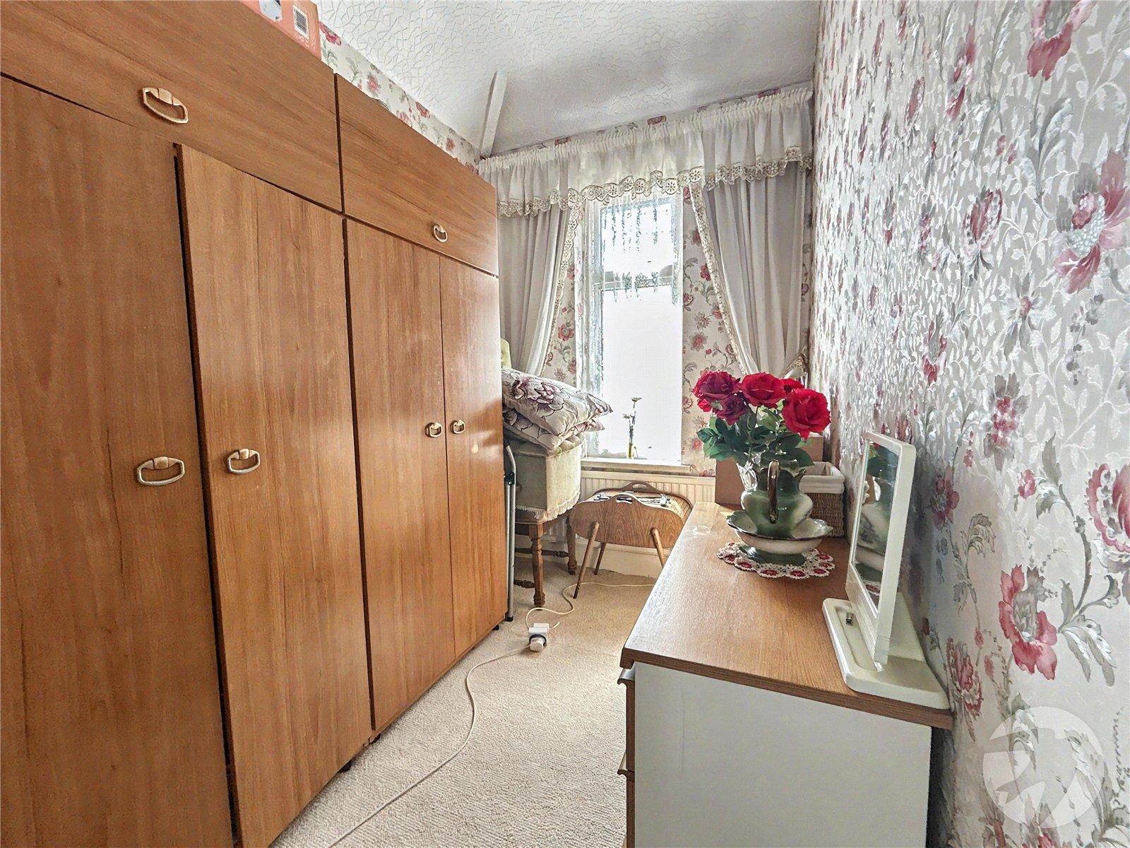 3 bedroom house for sale in Sidcup | Robinson Jackson