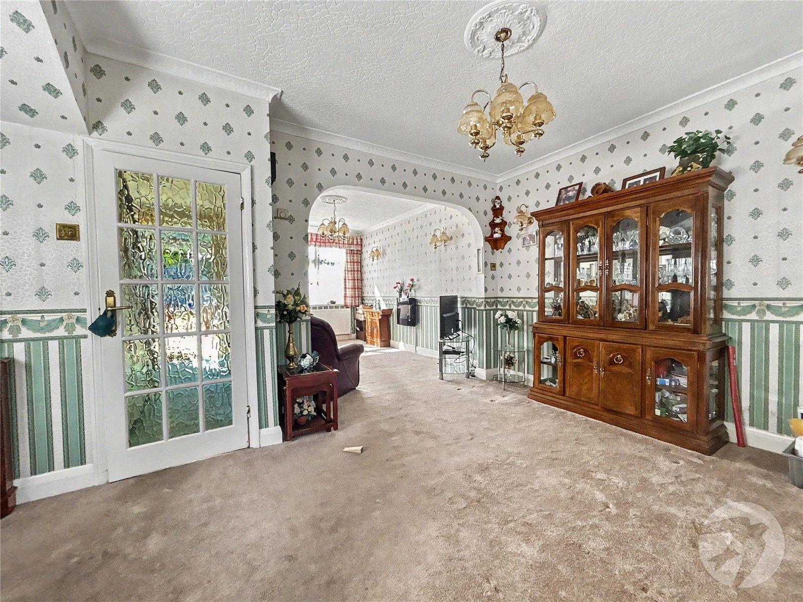 3 bedroom house for sale in Sidcup | Robinson Jackson