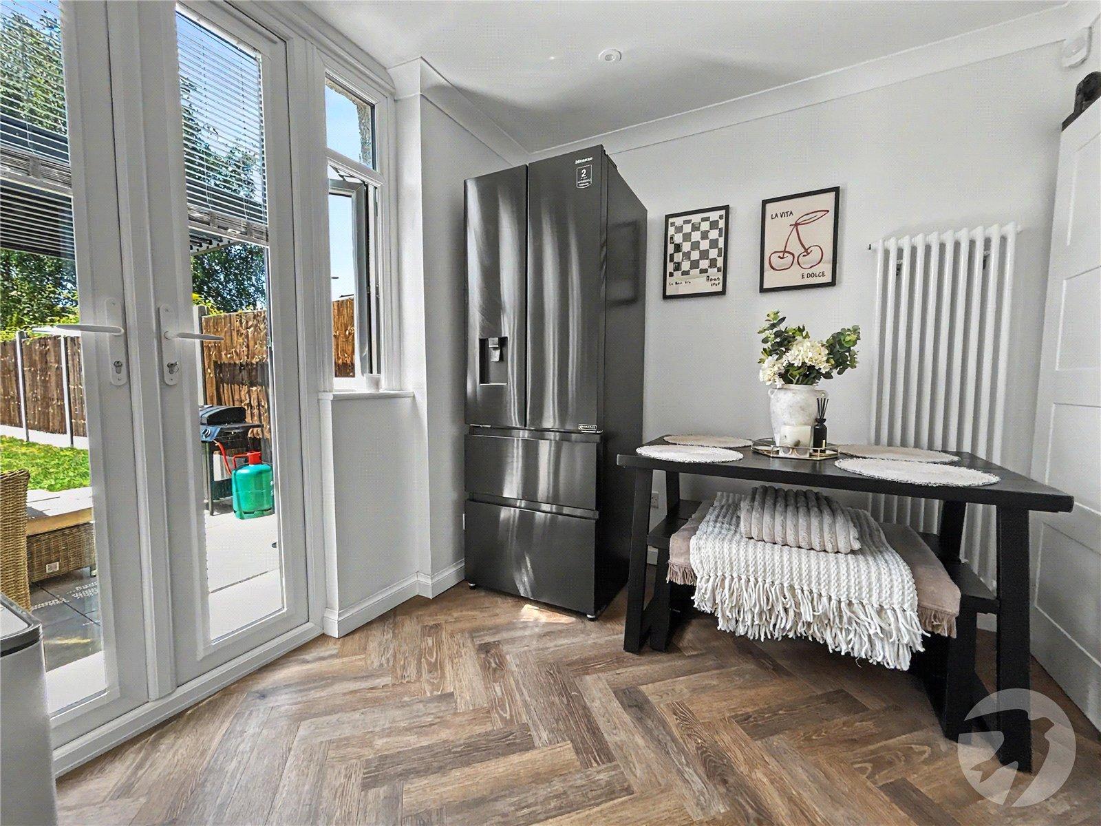 2 bedroom house for sale in Sidcup | Robinson Jackson