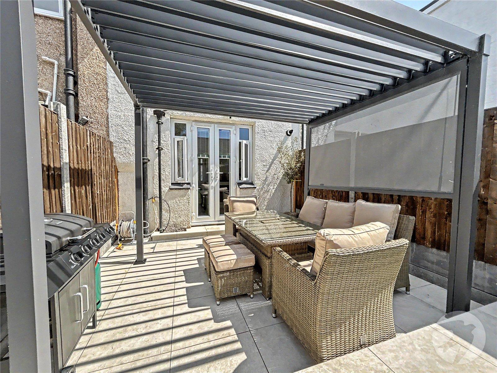 2 bedroom house for sale in Sidcup | Robinson Jackson