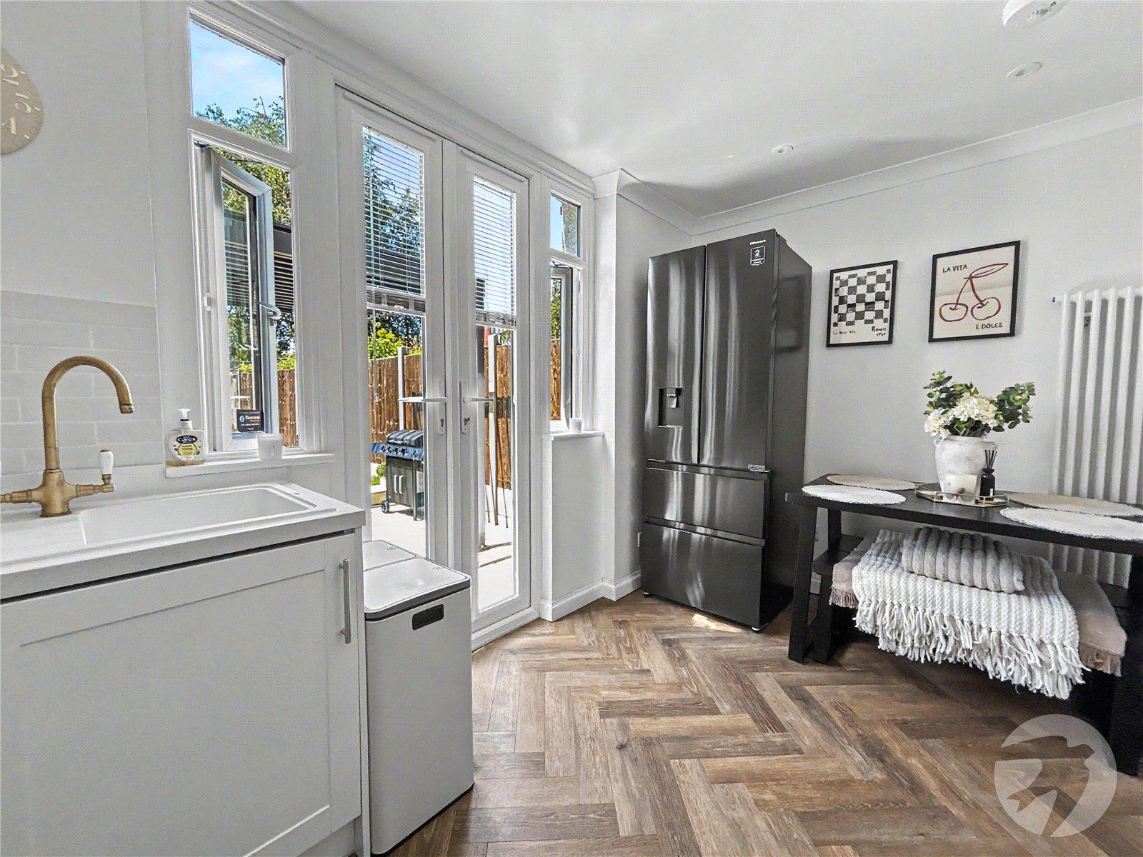 2 bedroom house for sale in Sidcup | Robinson Jackson