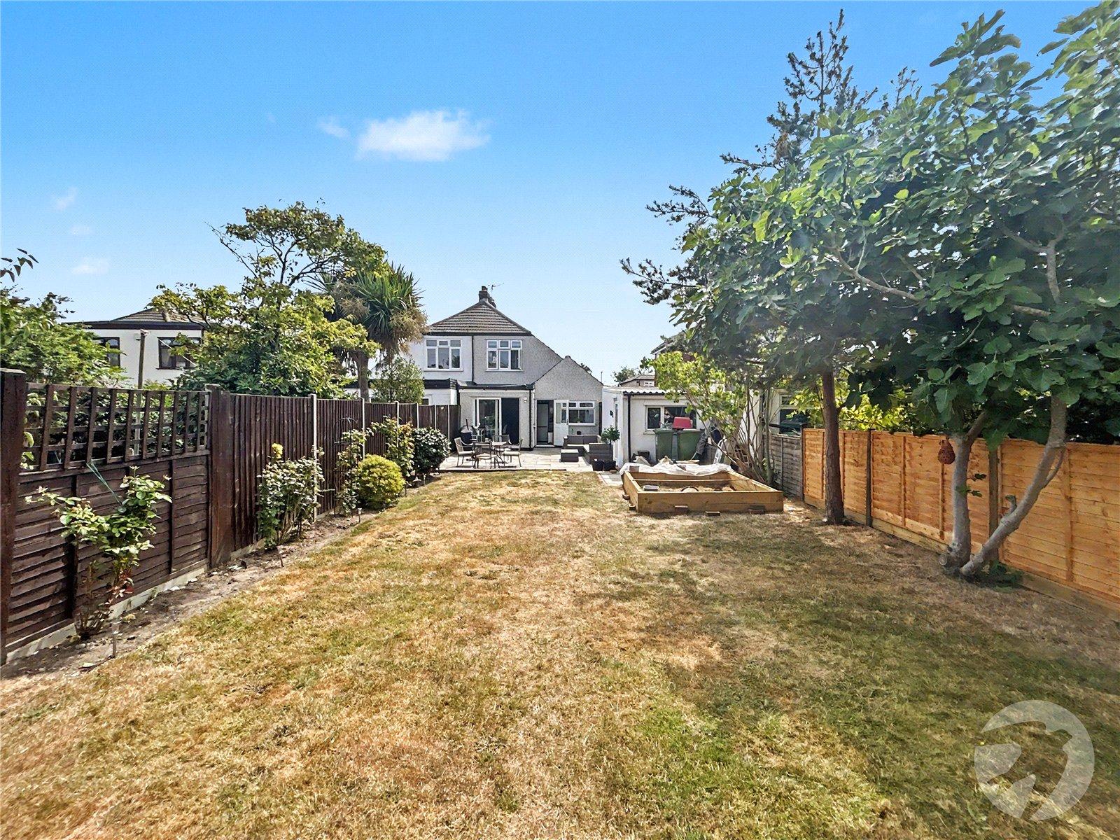 3 bedroom house for sale in Sidcup | Robinson Jackson