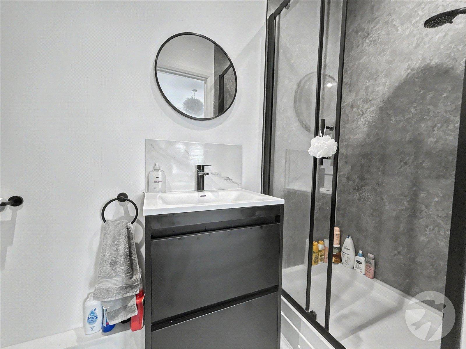 3 bedroom house for sale in Sidcup | Robinson Jackson