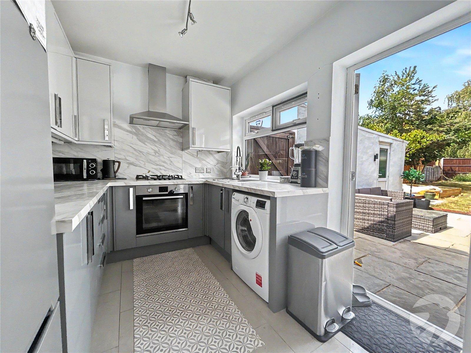 3 bedroom house for sale in Sidcup | Robinson Jackson