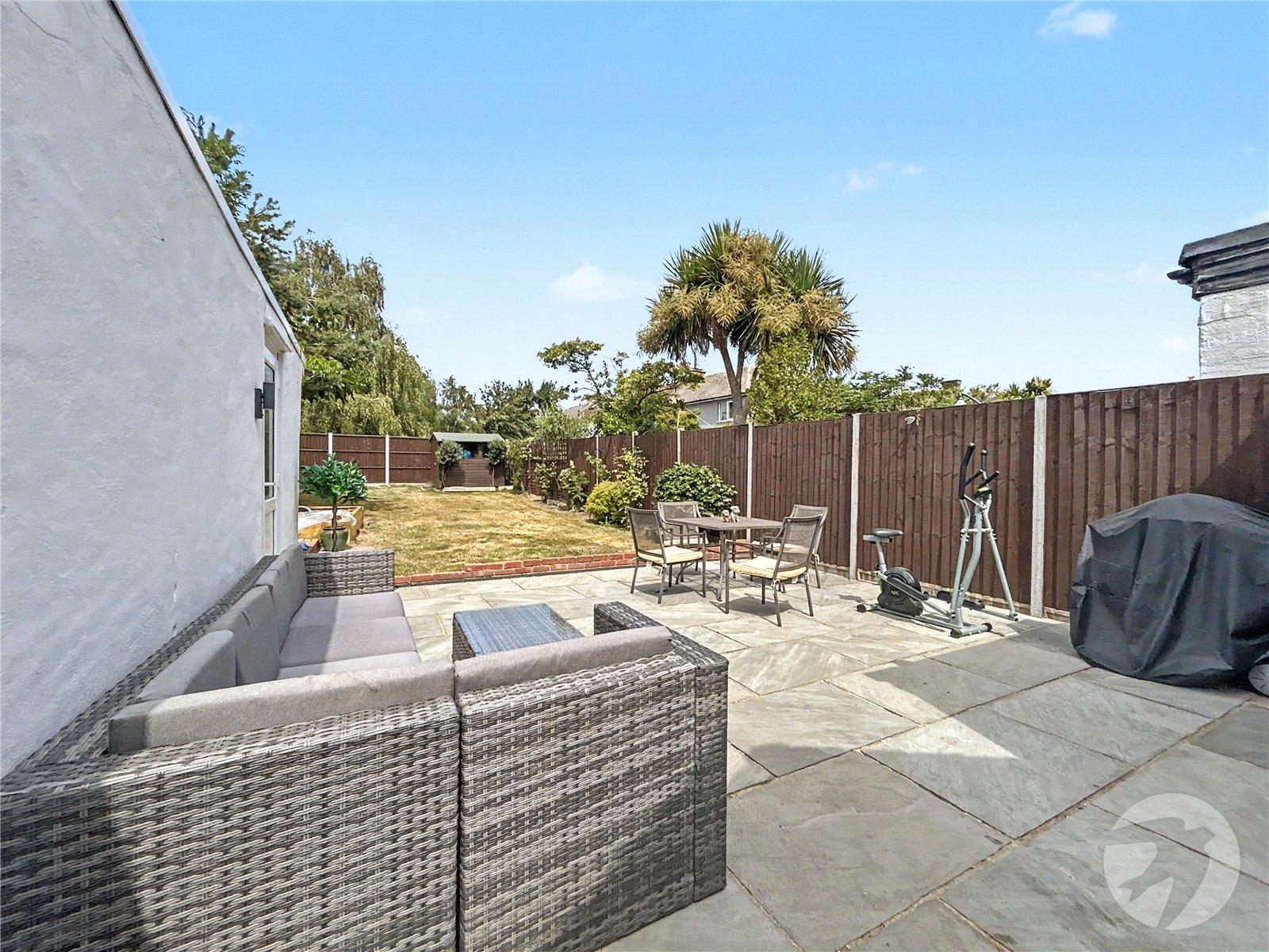3 bedroom house for sale in Sidcup | Robinson Jackson