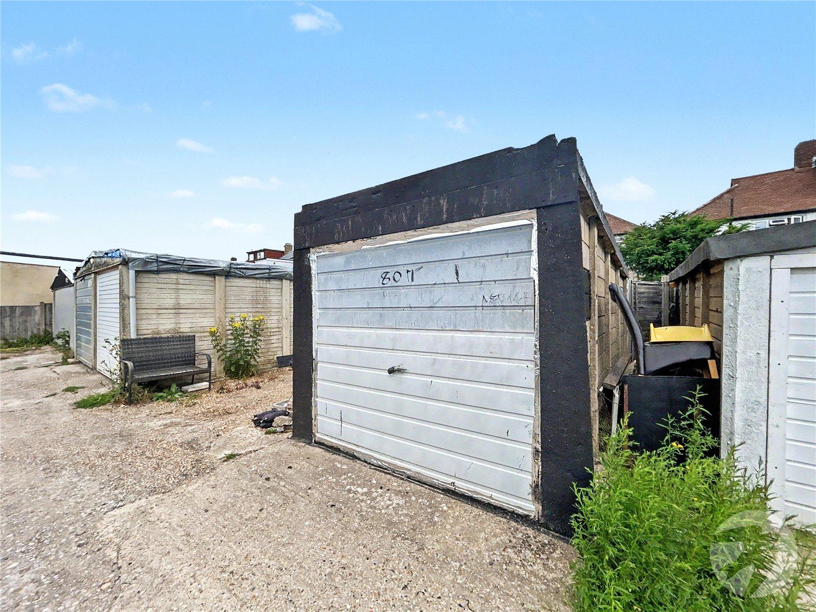 3 bedroom house for sale in Sidcup | Robinson Jackson