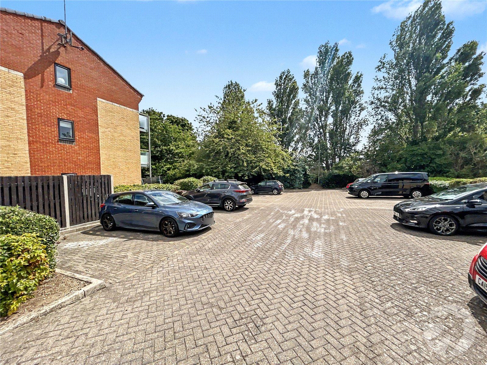 3 bedroom property for sale in Sidcup | Robinson Jackson