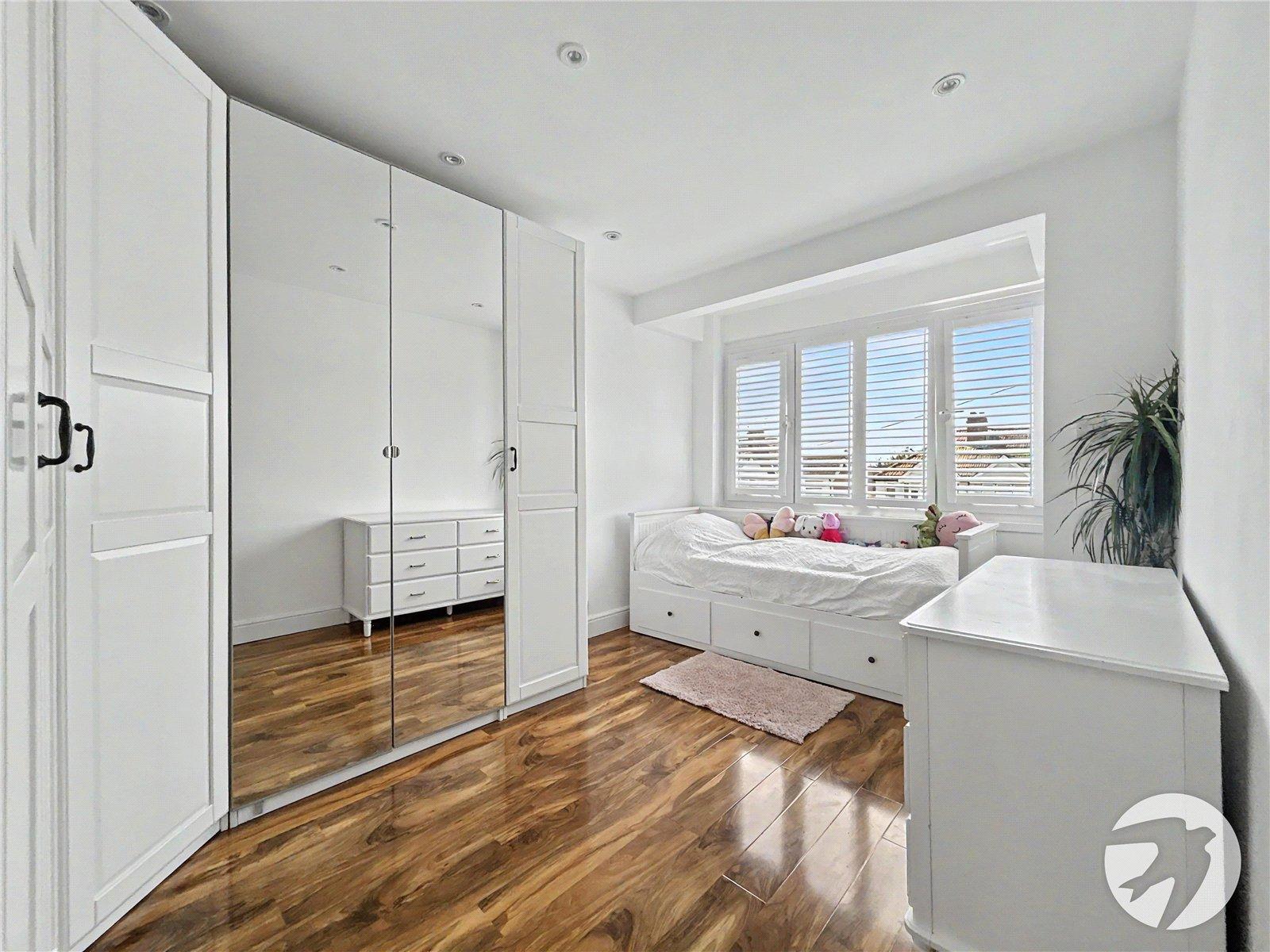 4 bedroom house for sale in Sidcup | Robinson Jackson