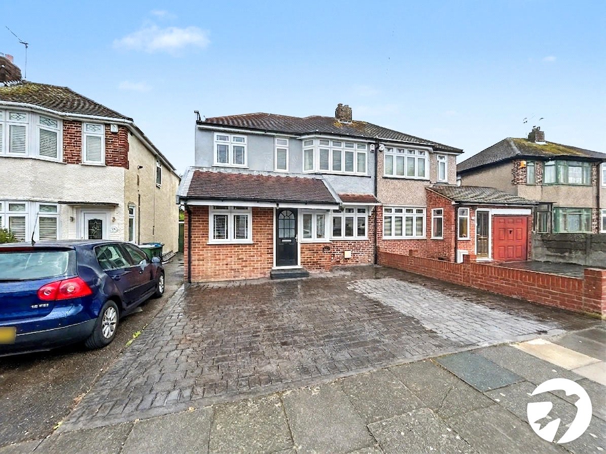4 bedroom house for sale in South Welling | Robinson Jackson