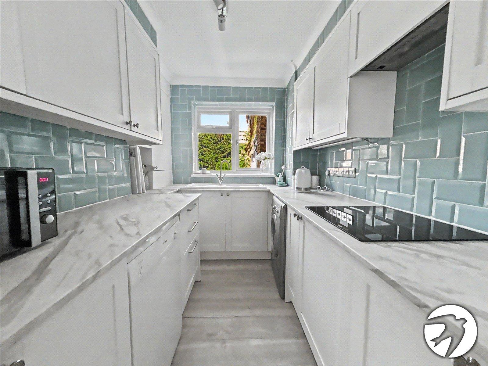 2 bedroom property for sale in Sidcup | Robinson Jackson