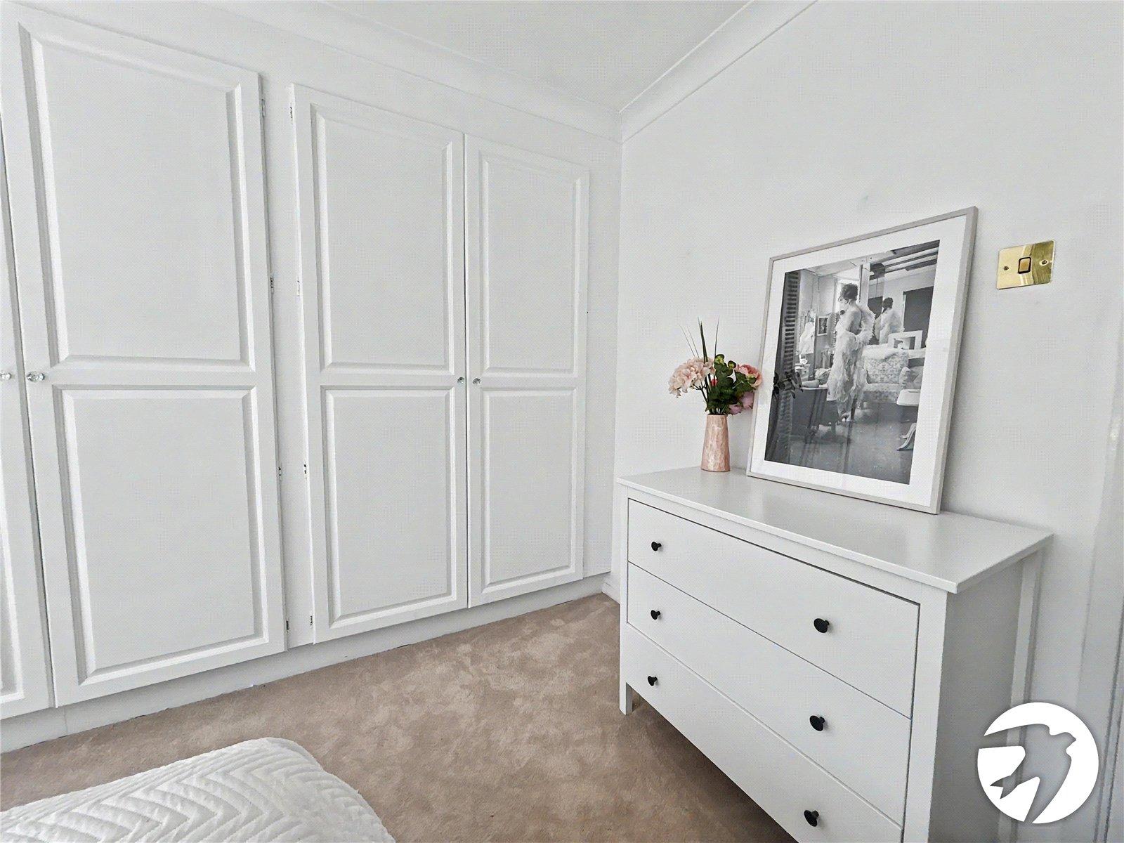2 bedroom property for sale in Sidcup | Robinson Jackson