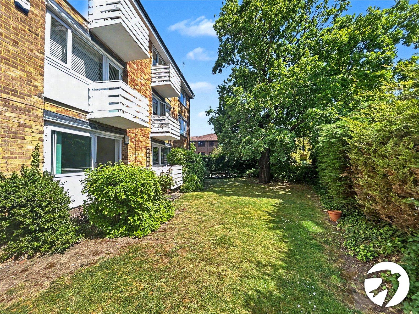 2 bedroom property for sale in Sidcup | Robinson Jackson