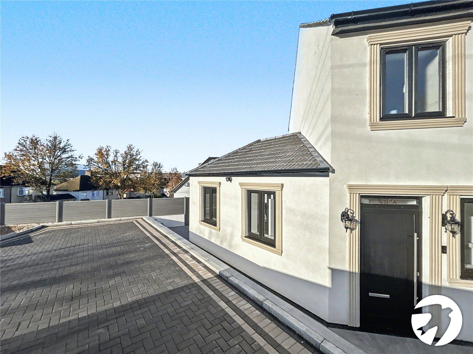 3 bedroom house for sale in Sidcup | Robinson Jackson