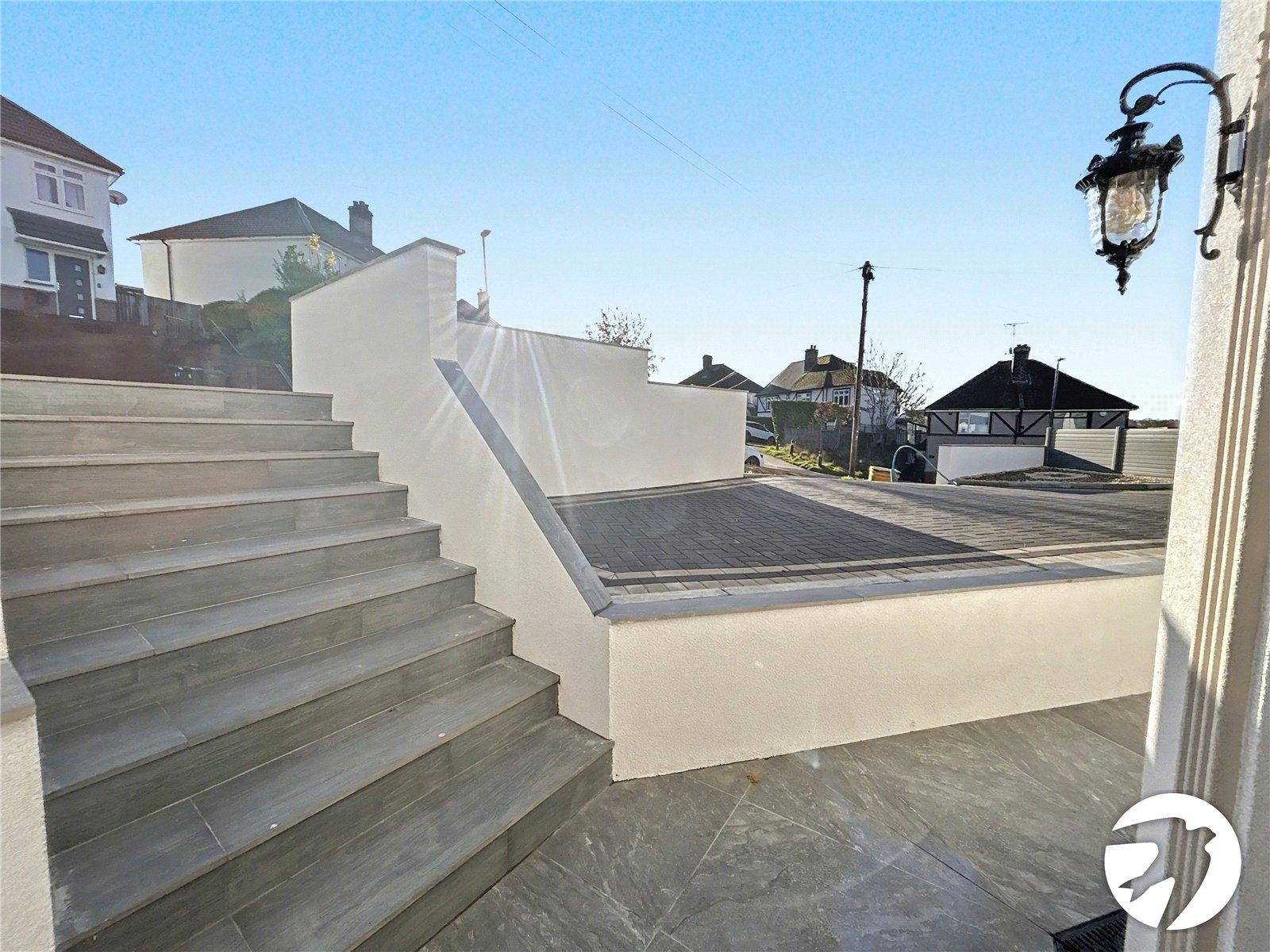 3 bedroom house for sale in Sidcup | Robinson Jackson
