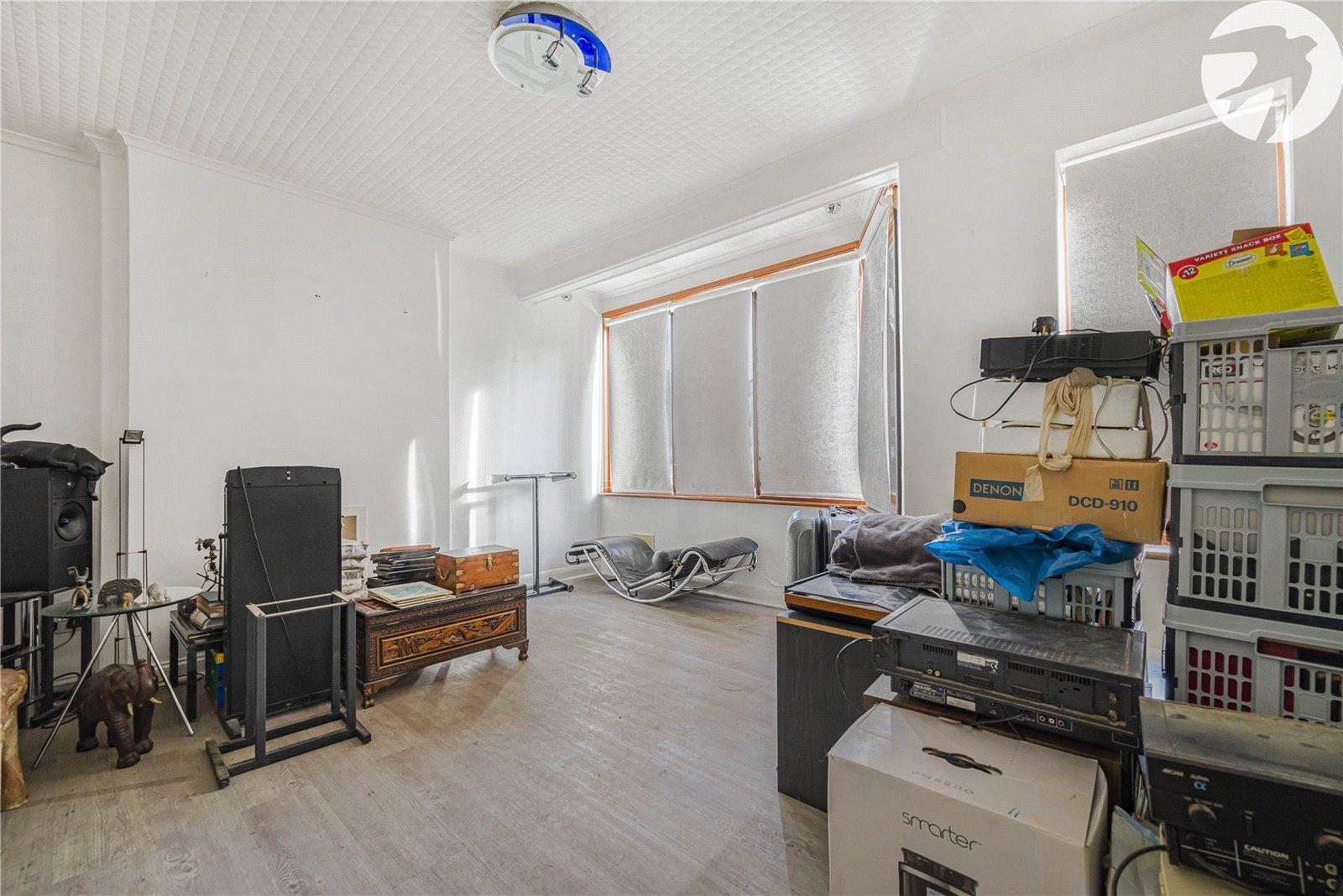 2 bedroom house for sale in South Welling | Robinson Jackson
