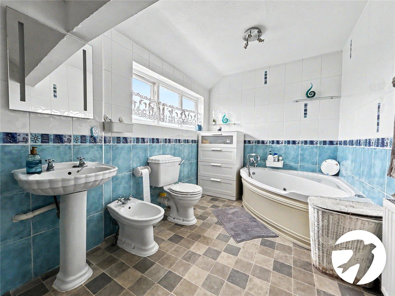 4 bedroom house for sale in Sidcup | Robinson Jackson