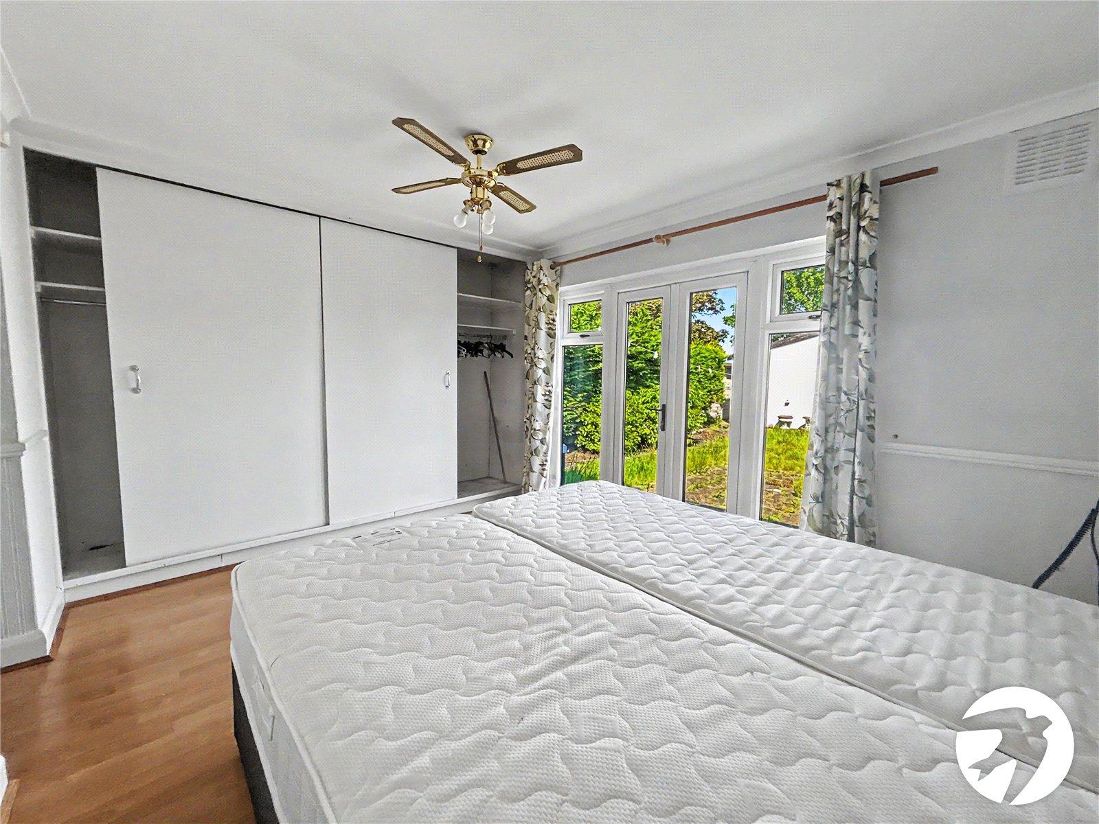 4 bedroom bungalow for sale in Sidcup | Robinson Jackson