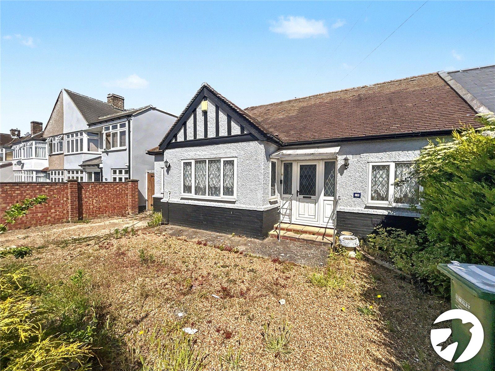 4 bedroom bungalow for sale in Sidcup | Robinson Jackson