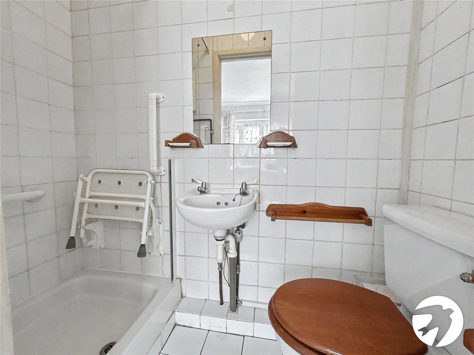 4 bedroom bungalow for sale in Sidcup | Robinson Jackson