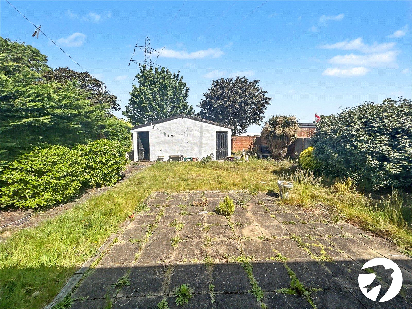 4 bedroom bungalow for sale in Sidcup | Robinson Jackson