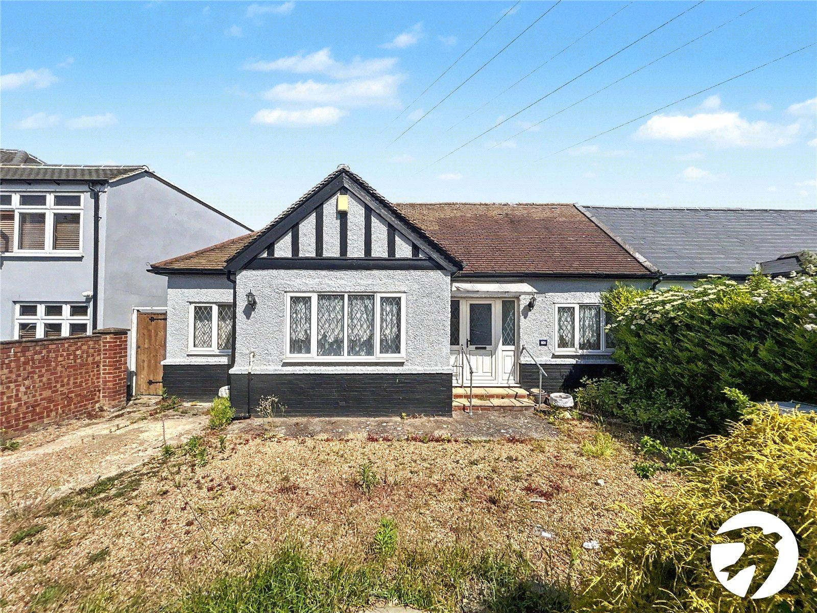 4 bedroom bungalow for sale in Sidcup | Robinson Jackson