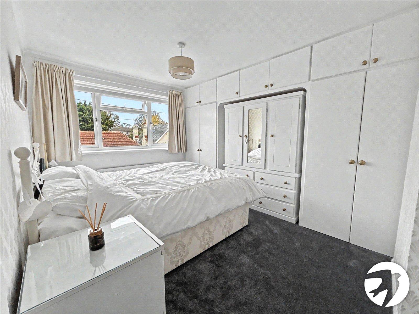 4 bedroom house for sale in Sidcup | Robinson Jackson