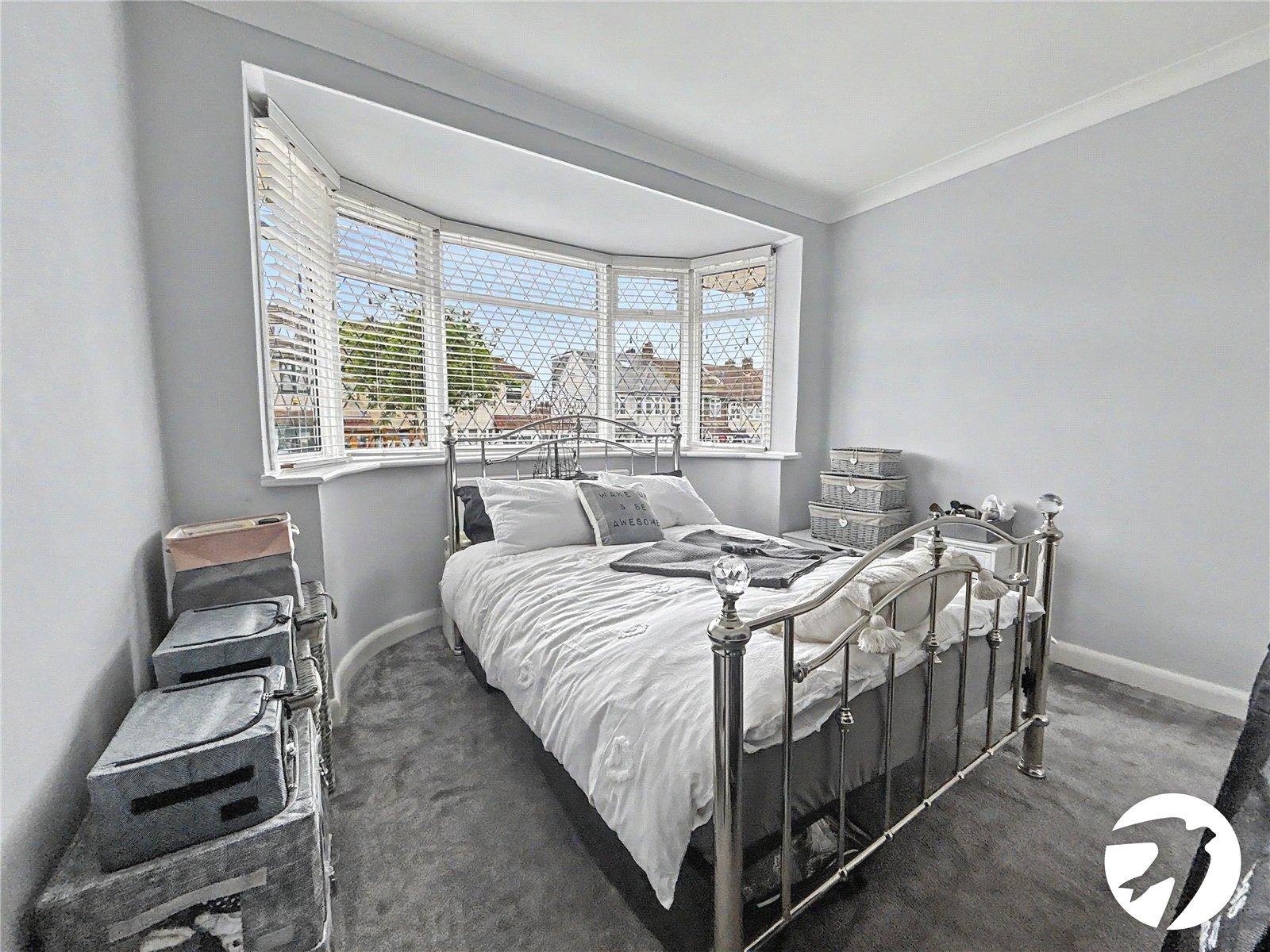 2 bedroom bungalow for sale in South Welling | Robinson Jackson