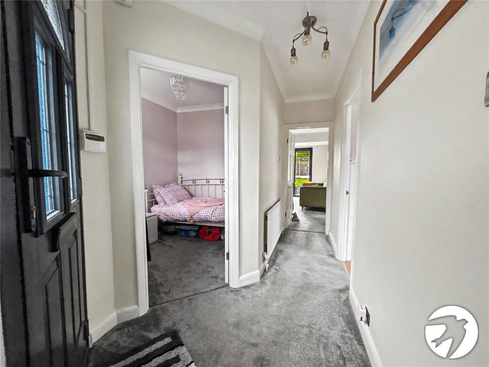 2 bedroom bungalow for sale in South Welling | Robinson Jackson