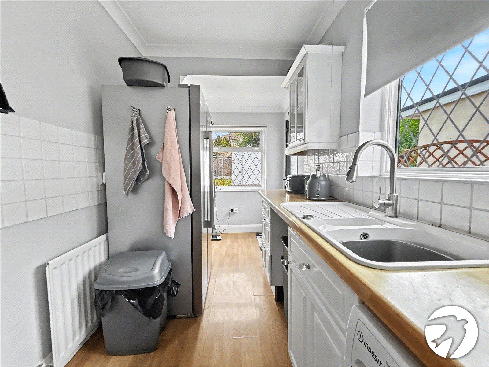 2 bedroom bungalow for sale in South Welling | Robinson Jackson