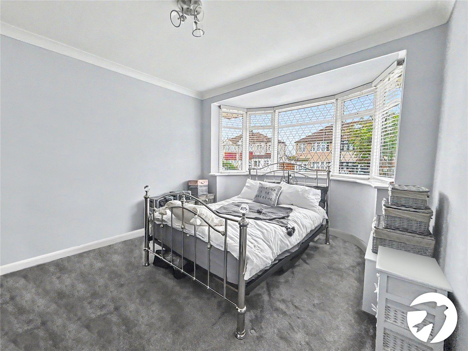 2 bedroom bungalow for sale in South Welling | Robinson Jackson
