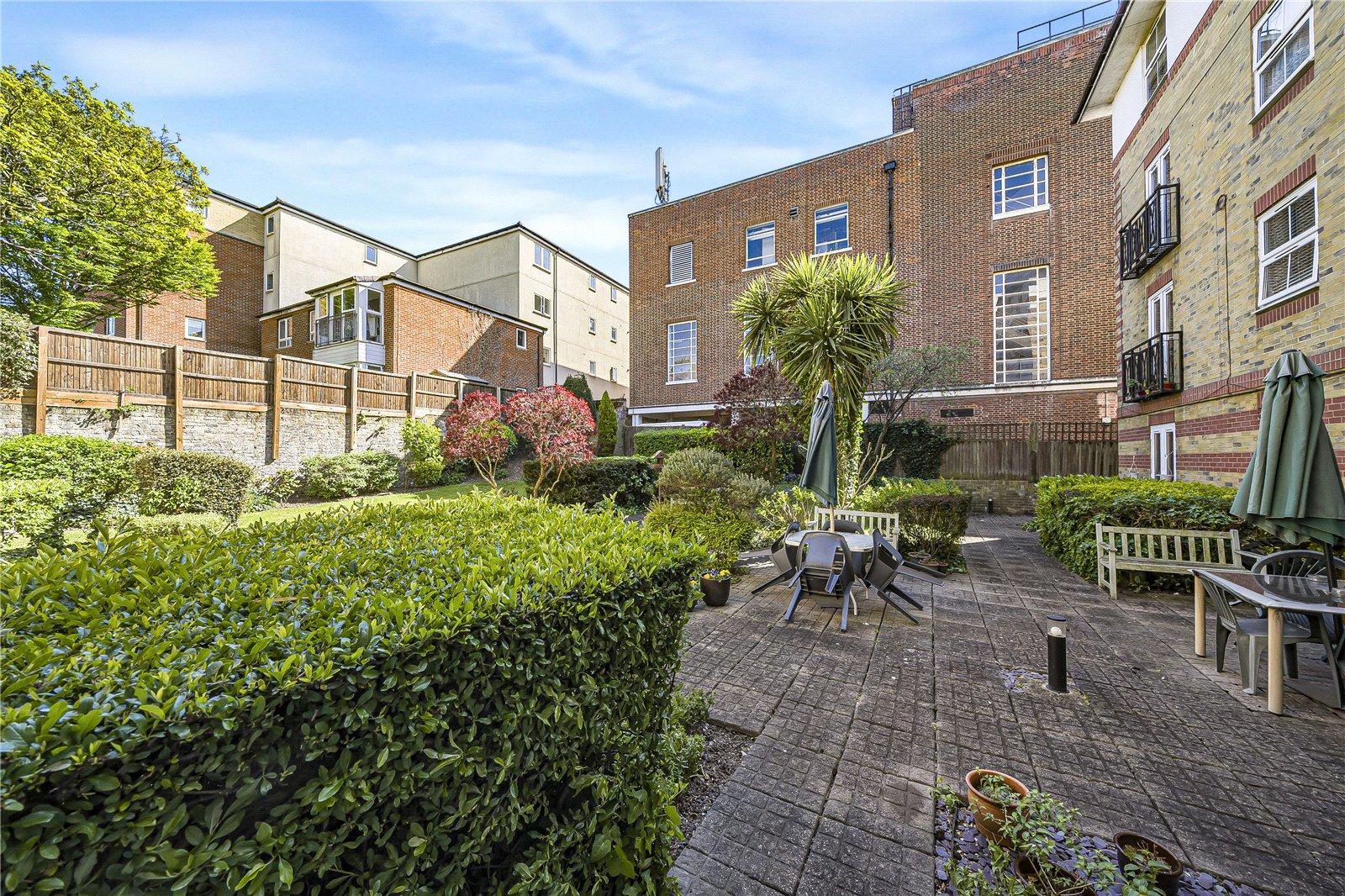 1 bedroom property for sale in  | Robinson Jackson